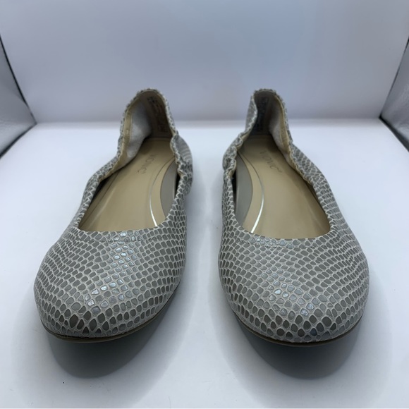 Vionic Womens Leather Ballet Flats - Alexa metallic silver Lizard embossed sz 7 - Picture 3 of 9